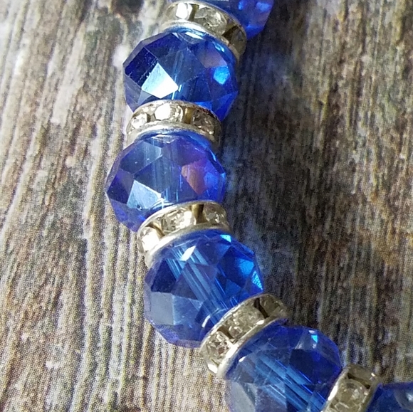 Blue crystal bracelet - Picture 2 of 2